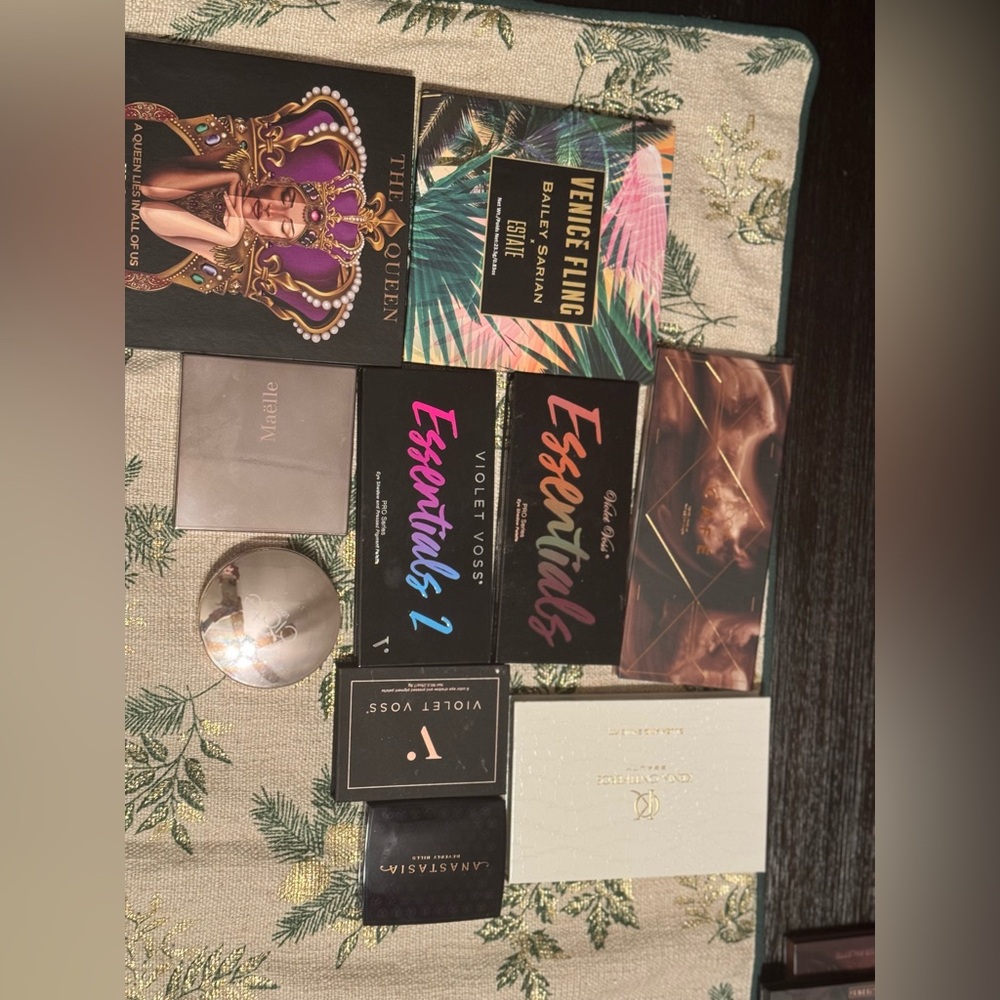 Bundle - Picture 2 of 3